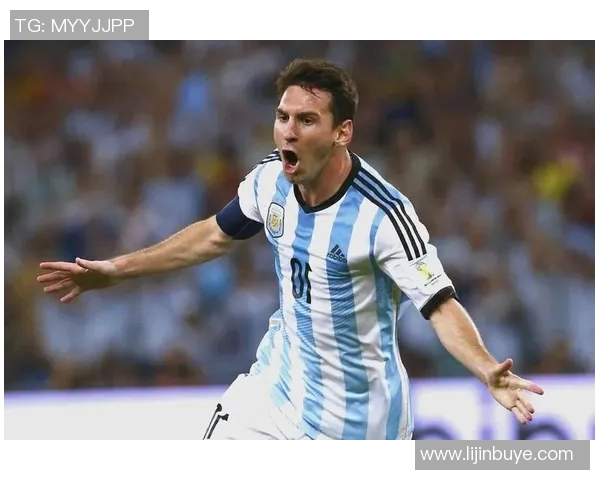 足球明星的离世引发全球哀悼致敬他在绿茵场上的辉煌成就与传奇人生 足球明星的离世引发全球哀悼致敬他在绿茵场上的辉煌成就与传奇人生